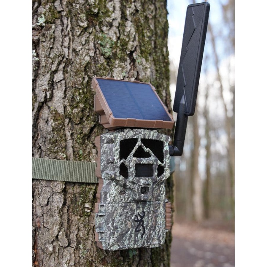 Browning Defender Pro Scout Solar 4G rajakaamera päikesepaneeliga